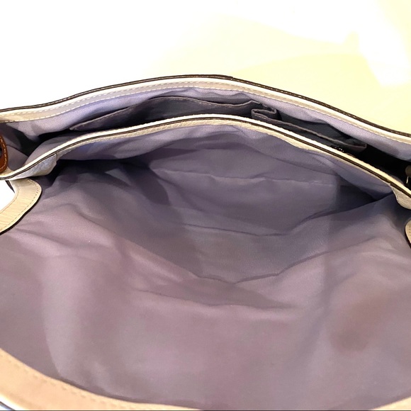 COACH Soho White Genuine Leather Shoulder Bag - Picture 12 of 16